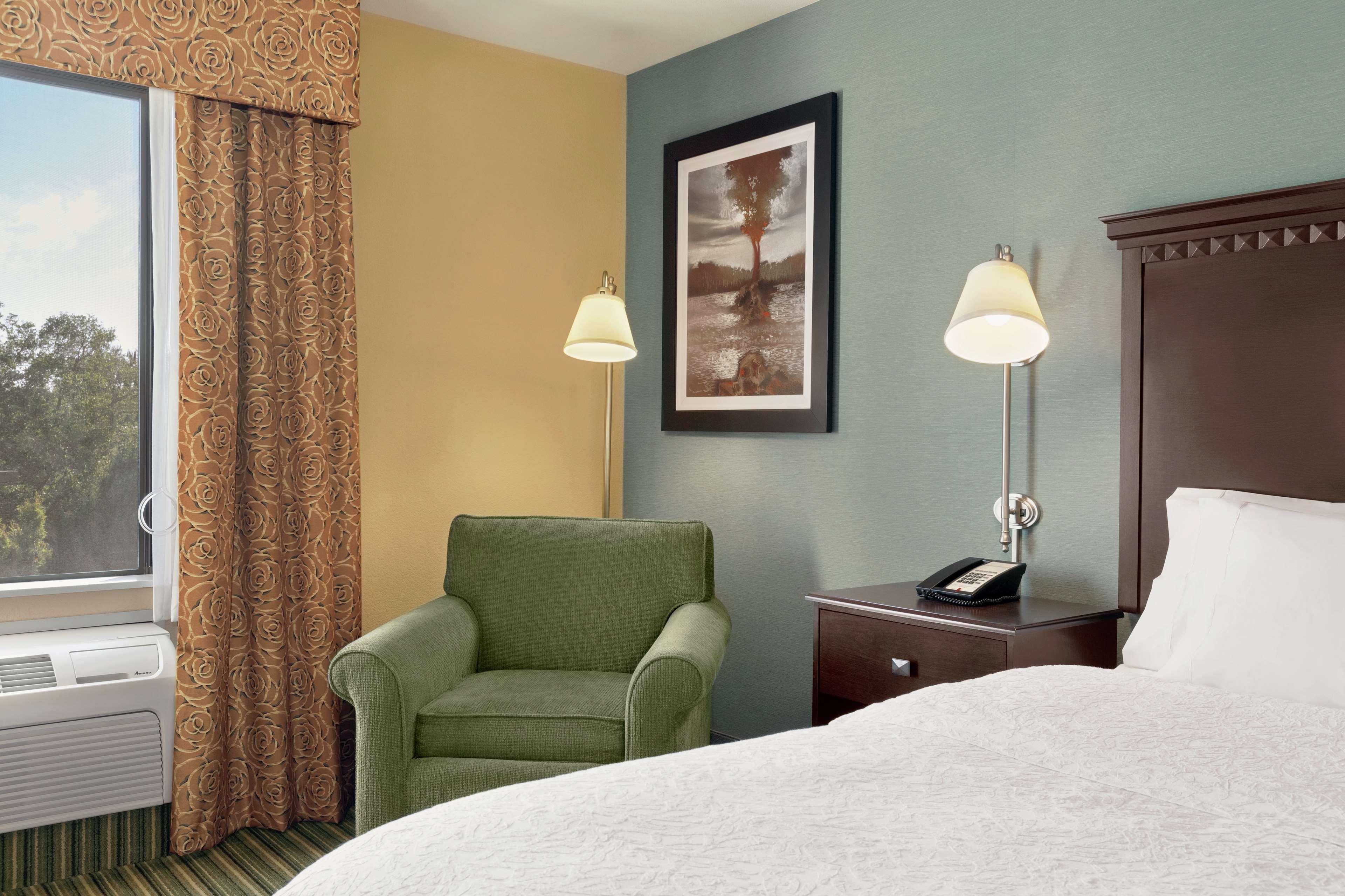 Hampton Inn & Suites Уэст-Сакраменто Экстерьер фото