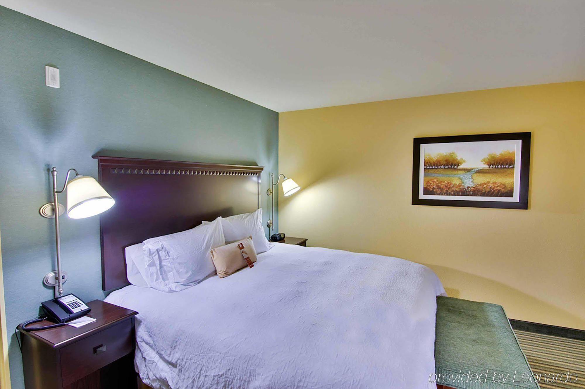 Hampton Inn & Suites Уэст-Сакраменто Номер фото
